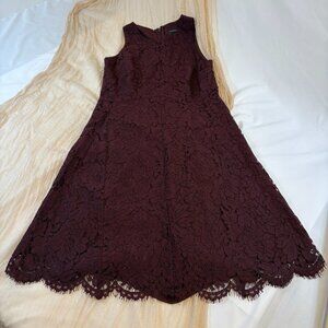 Ann Taylor Womens Wine Colored Floral Lace Sleeveless Cocktail Dress Size 4